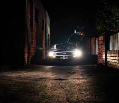 Delorean in alleyway